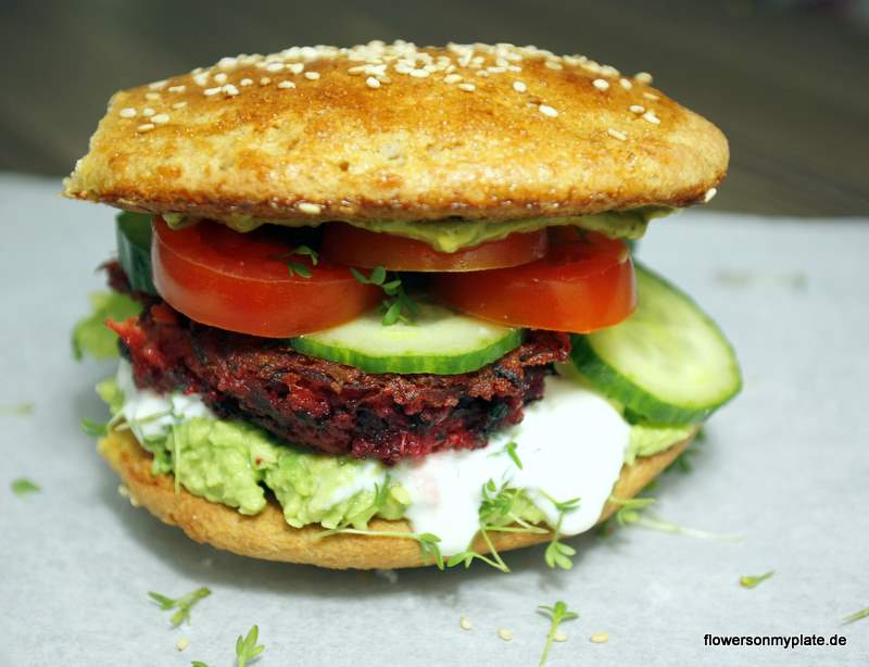 rote beete burger2 rote beete burger2